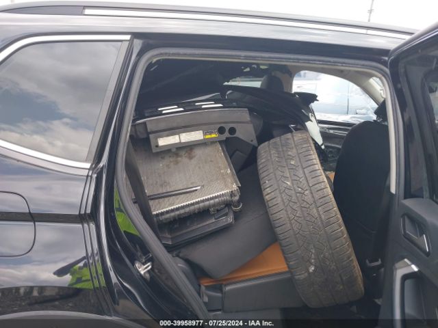3VV2B7AX4JM154444 Volkswagen Tiguan 2.0t Se/2.0t Sel