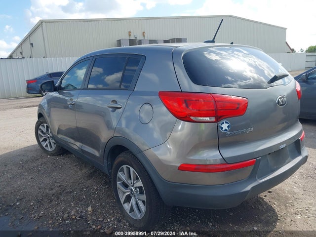 KIA Sportage Lx 2016 KNDPB3AC6G7809975 Image 3