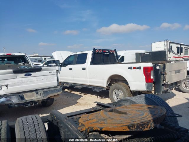 1FT7W3B68KEG46568 Ford F-350 Xl