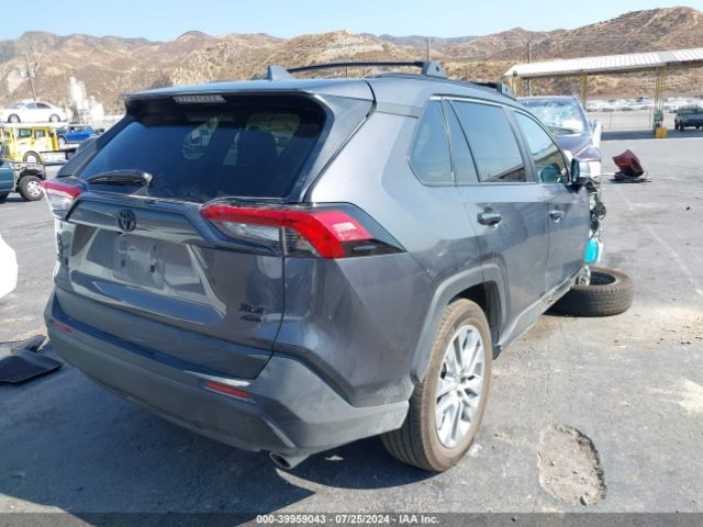2T3A1RFVXRC412123 Toyota Rav4 Xle Premium