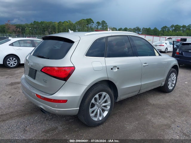 Audi Q5 2.0t Premium 2014 WA1LFAFP2EA019571 Image 4