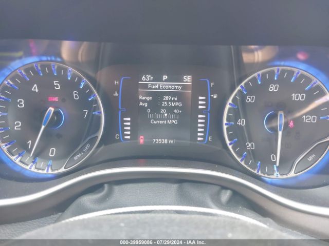 2C4RC1CG7PR525764 Chrysler Voyager Lx