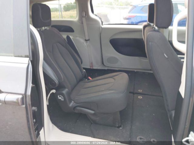2C4RC1CG7PR525764 Chrysler Voyager Lx