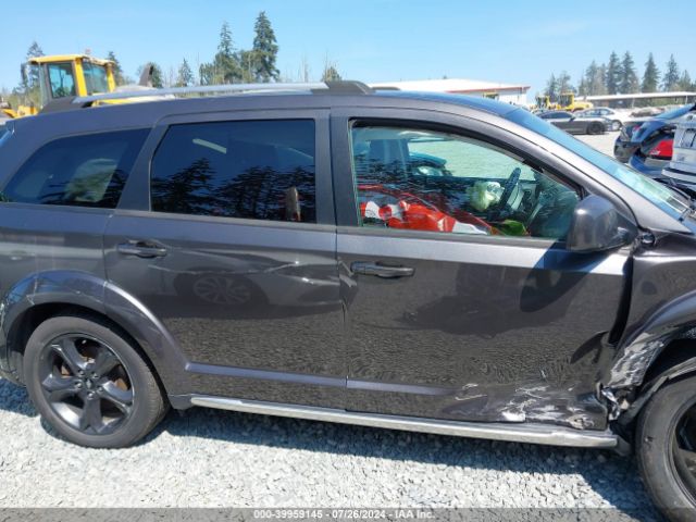 3C4PDDGG0JT512584 Dodge Journey Crossroad Awd
