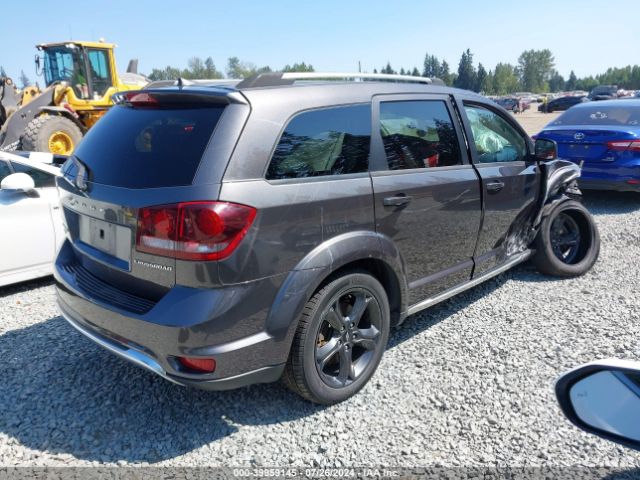 3C4PDDGG0JT512584 Dodge Journey Crossroad Awd