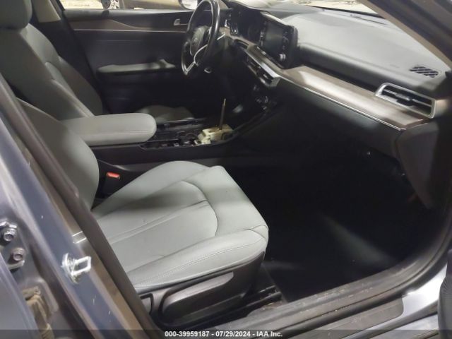 5XXG34J21MG010070 KIA K5 EX