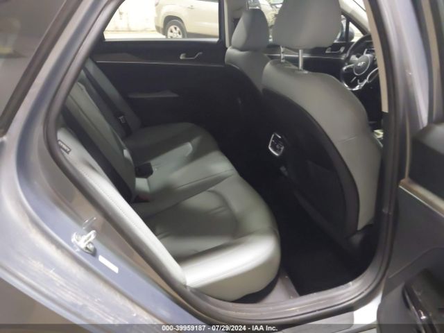 5XXG34J21MG010070 KIA K5 EX