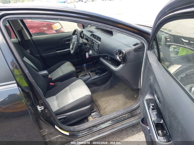 Toyota Prius C Four/one/three/two 2015 JTDKDTB37F1100119 Image 5