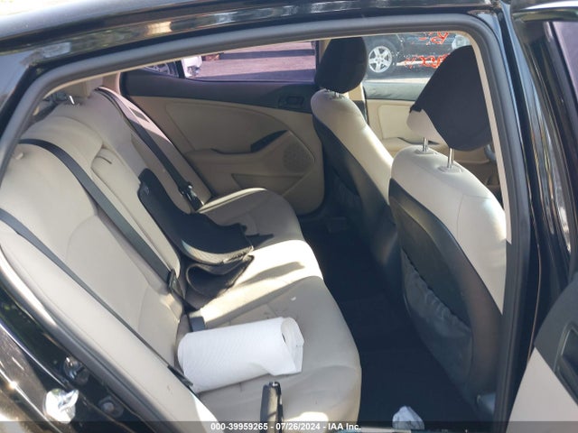 KIA Optima Lx 2015 5XXGM4A74FG391991 Image 8