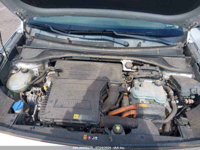 KNDCE3LC0H5056198 KIA Niro Touring