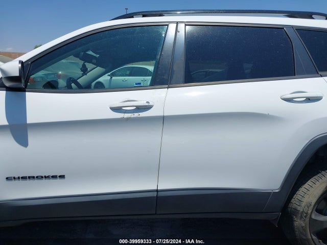 1C4PJLCX1JD577264 Jeep Cherokee Latitude Fwd