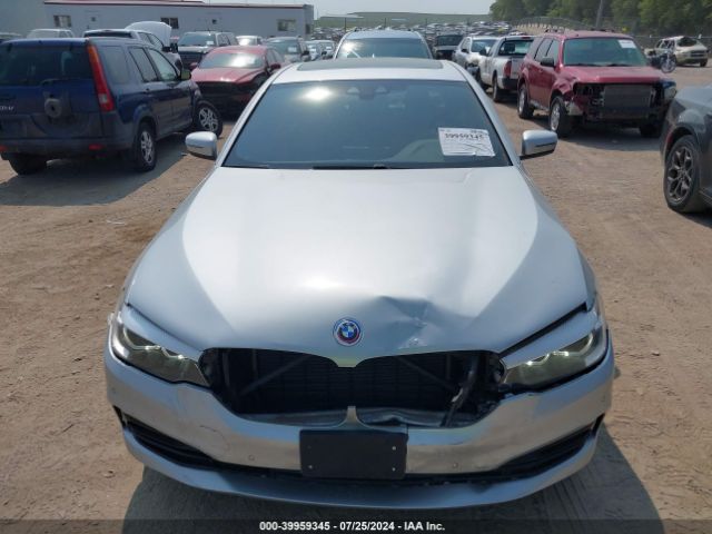 WBAJA7C56KWC78175 BMW 530i Xdrive