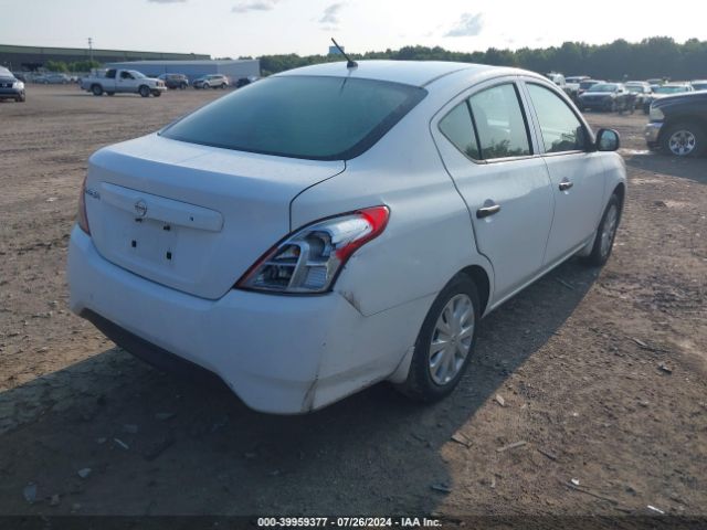 3N1CN7AP2FL944819 Nissan Versa 1.6 S