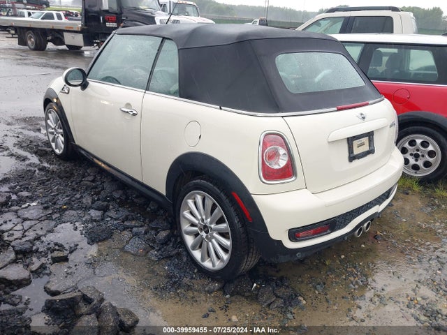 2012 MINI COOPER S WMWZP3C57CT549898 Photo 2