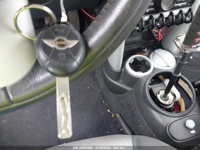 2005 MINI COOPER WMWRC33475TC57838 Photo 10