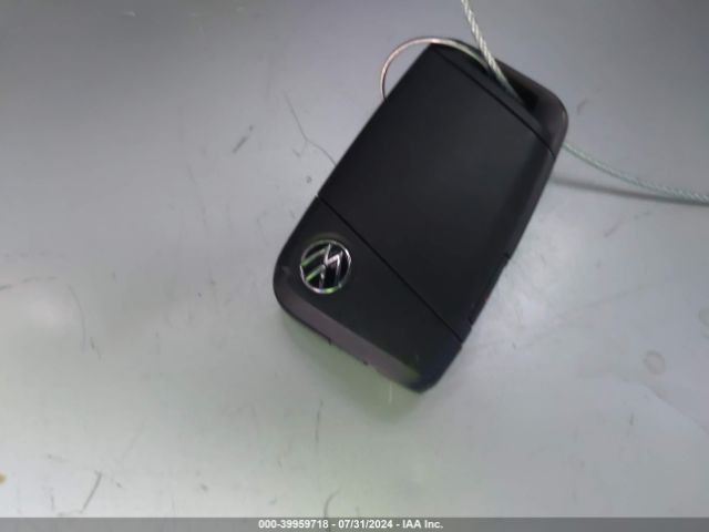 3VVLX7B21NM025219 Volkswagen Taos 1.5t Se