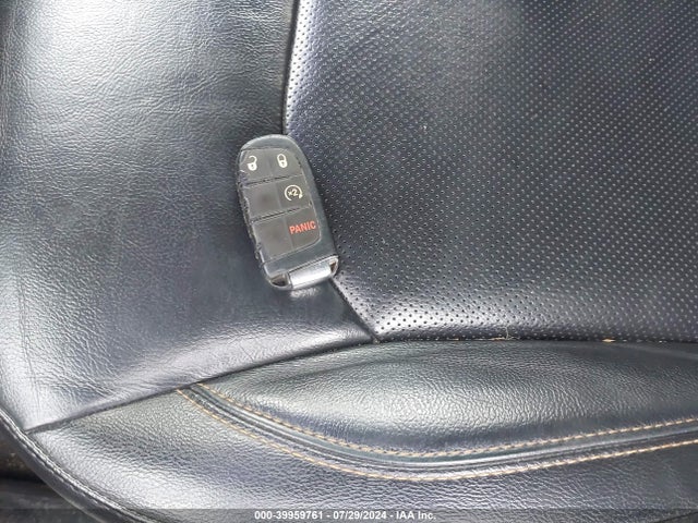 3C4NJCCB0LT140686 Jeep Compass Limited Fwd