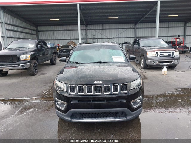 3C4NJCCB0LT140686 Jeep Compass Limited Fwd