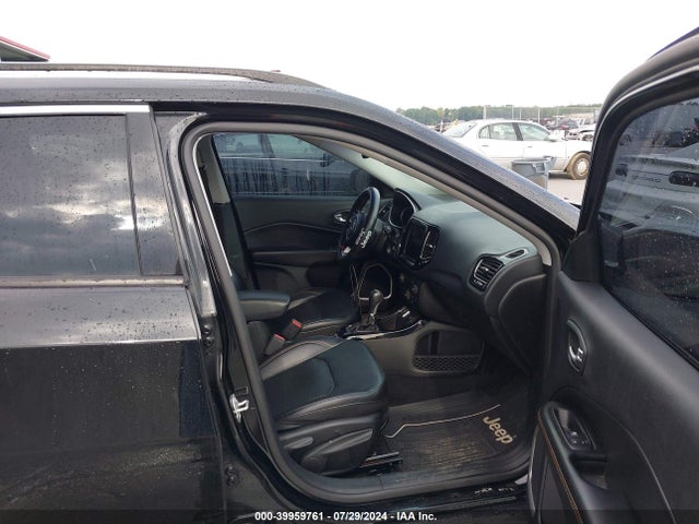 3C4NJCCB0LT140686 Jeep Compass Limited Fwd
