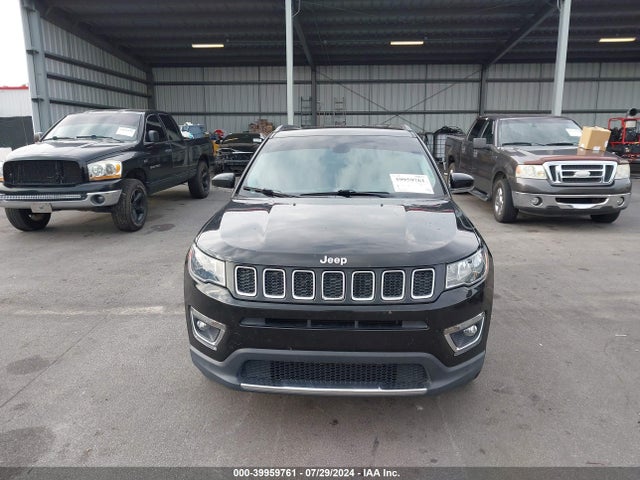 3C4NJCCB0LT140686 Jeep Compass Limited Fwd