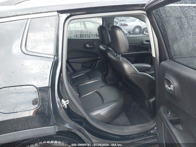 3C4NJCCB0LT140686 Jeep Compass Limited Fwd