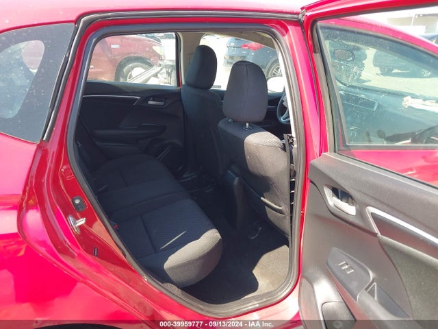 Honda FIT LX 2019 3HGGK5H41KM720180 Image 8