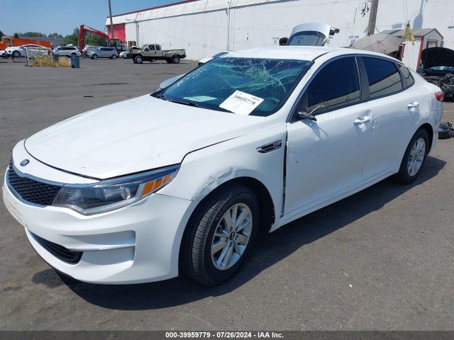 KIA Optima Lx 2016 KNAGT4L30G5107014 Image 18
