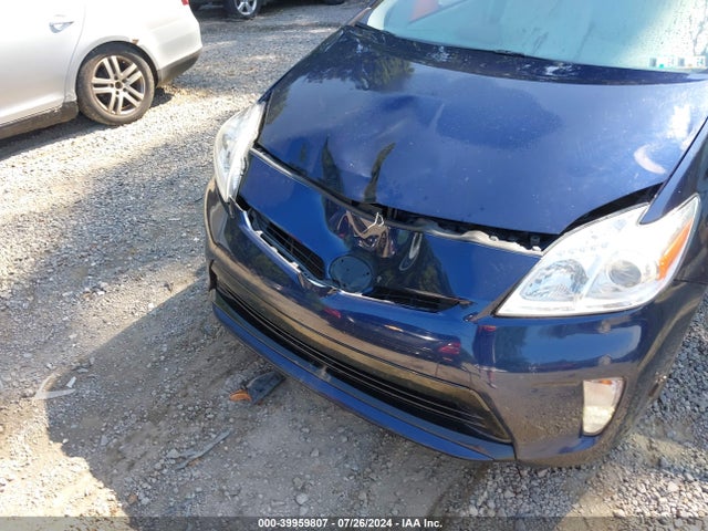 Toyota Prius Five/four/three/two 2014 JTDKN3DU0E1758530 Image 17