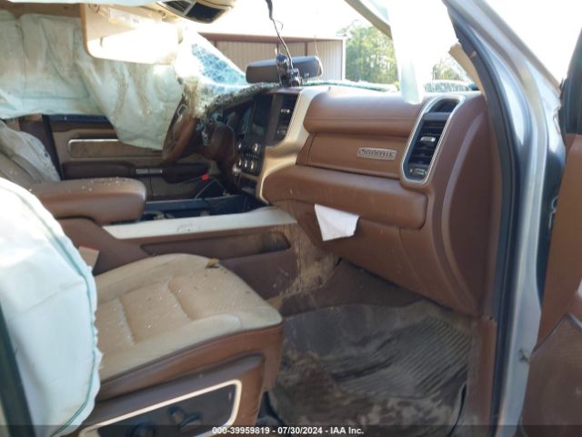 1C6SRFJT0KN636487 RAM 1500 Laramie  4x4 5'7 Box