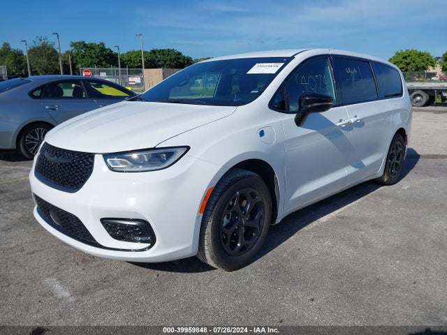 Chrysler Pacifica Hybrid Select 2024 2C4RC1S79RR124074 Image 2