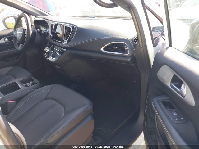 Chrysler Pacifica Hybrid Select 2024 2C4RC1S79RR124074 Image 5