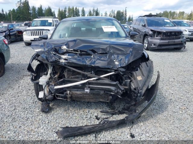 1VWGT7A33HC065035 Volkswagen Passat 1.8t Se