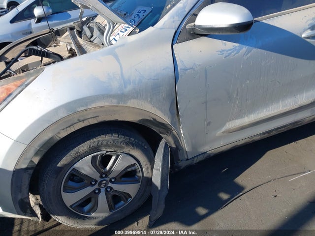 KIA NIRO LX 2017 KNDCB3LC8H5094402 Image 6