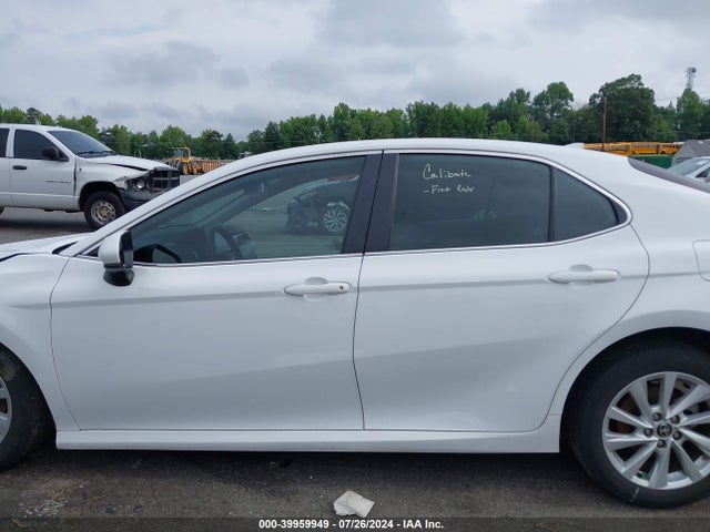 Toyota CAMRY LE 2022 4T1C11AK1NU698646 Image 15