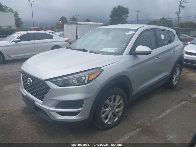 Hyundai TUCSON SE 2019 KM8J2CA41KU850065 Image 2