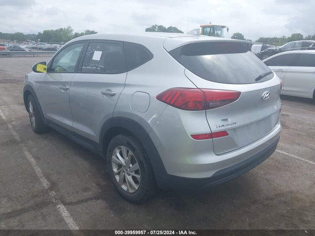 Hyundai TUCSON SE 2019 KM8J2CA41KU850065 Image 3