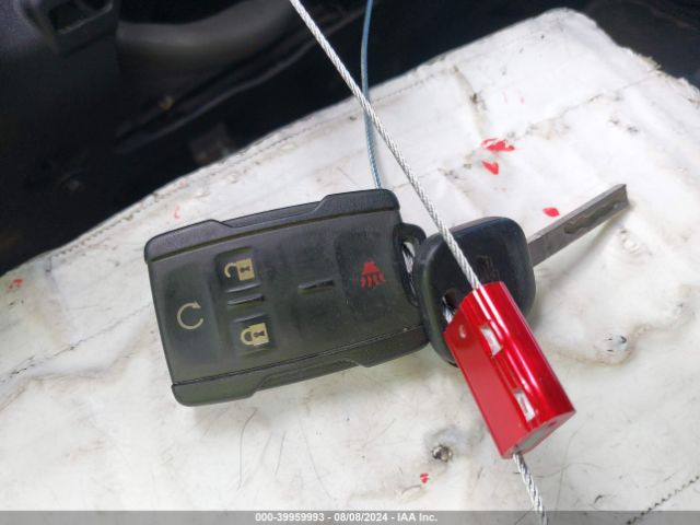 3GCUKREC2JG602818 Chevrolet Silverado 1500 1lt/2lt