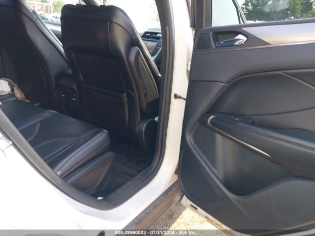 5LMCJ2D96HUL23397 Lincoln MKC SELECT