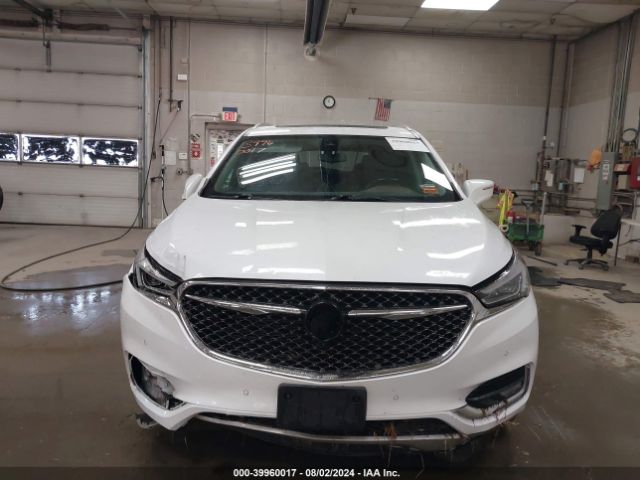 5GAEVCKW3JJ272534 Buick Enclave Avenir
