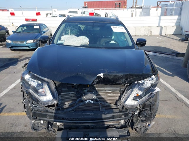 Nissan ROGUE SV 2017 KNMAT2MT8HP610615 Image 13