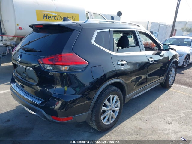 Nissan ROGUE SV 2017 KNMAT2MT8HP610615 Image 4