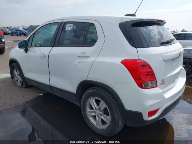 KL7CJKSM6NB525062 Chevrolet Trax Fwd Ls