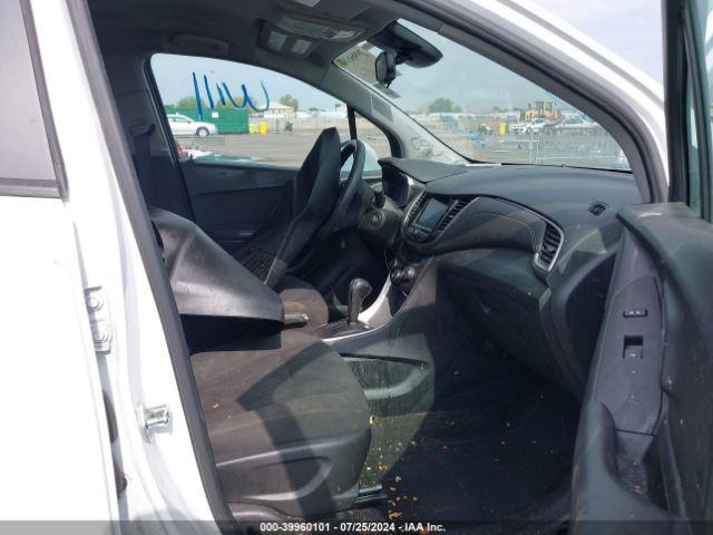 KL7CJKSM6NB525062 Chevrolet Trax Fwd Ls