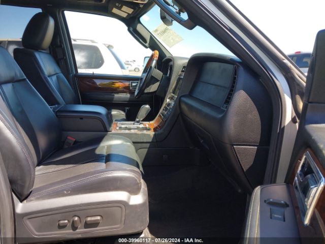 5LMJJ3JTXHEL11969 Lincoln Navigator L Select