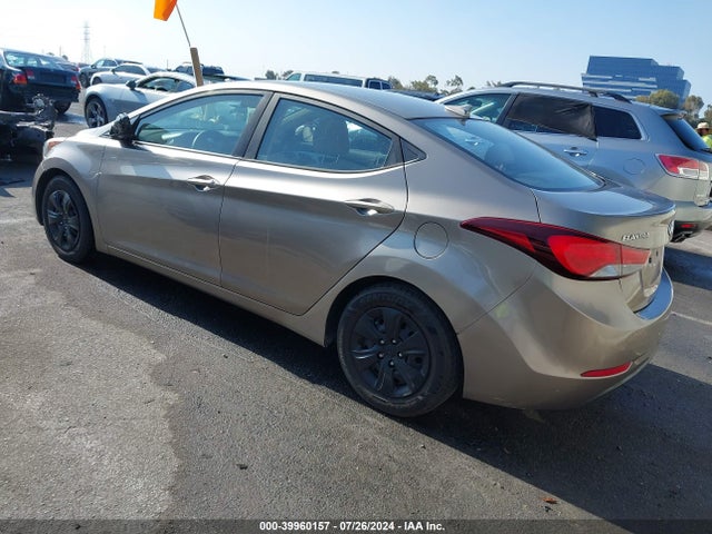Hyundai ELANTRA SE 2016 5NPDH4AE9GH701659 Image 3
