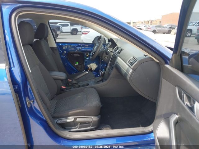 1VWAT7A31HC003364 Volkswagen Passat 1.8t S