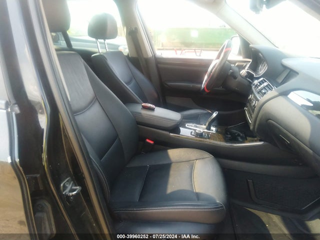 5UXWX9C5XE0D11753 BMW X3 Xdrive28i