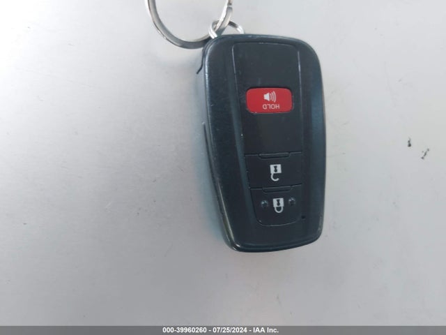 Toyota Prius Two 2016 JTDKBRFU9G3015204 Image 11