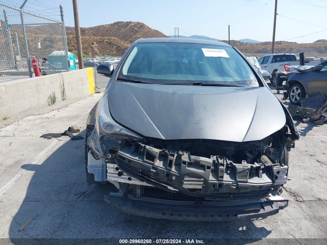 Toyota Prius Two 2016 JTDKBRFU9G3015204 Image 12