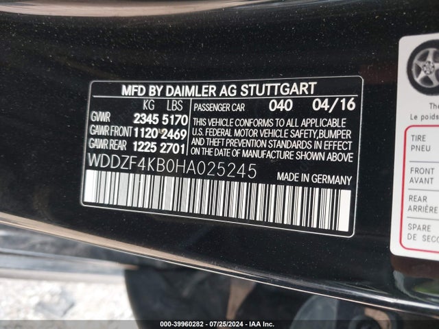 WDDZF4KB0HA025245 Mercedes-Benz E 300 4matic